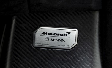 McLaren Senna 24
