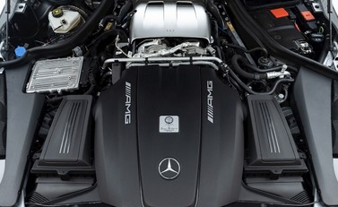 Mercedes-Benz Amg GT GT R Premium 27