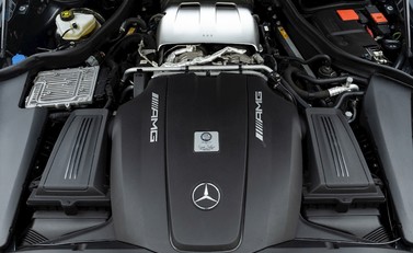 Mercedes-Benz AMG GT R GT R Pro 32