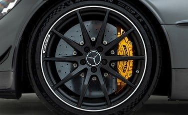 Mercedes-Benz Amg GT GT Black Series 8