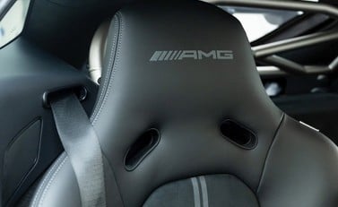 Mercedes-Benz Amg GT GT Black Series 10