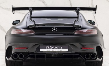 Mercedes-Benz Amg GT GT Black Series 5