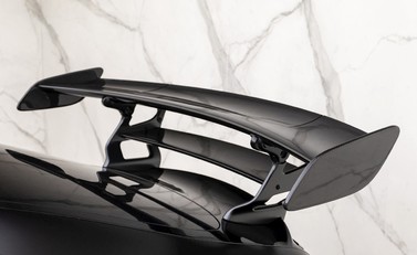Mercedes-Benz Amg GT GT Black Series 29
