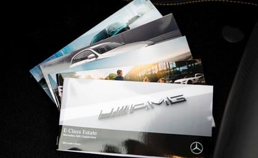 Mercedes-Benz E Class E63 S Estate Edition 1 32
