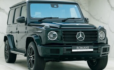 Mercedes-Benz G Series AMG Line Premium Plus 1