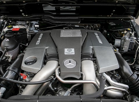 Mercedes-Benz G Series AMG 28