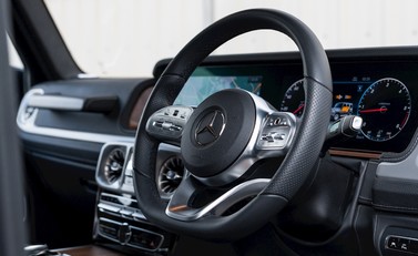 Mercedes-Benz G Series AMG Line Premium 11