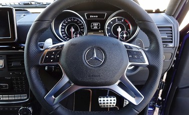 Mercedes-Benz G Series AMG 22