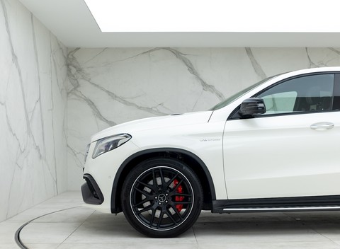 Mercedes-Benz GLE 63 S 4MATIC Night Edition 27
