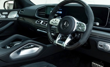 Mercedes-Benz GLS 63 Night Edition Executive 9