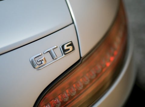 Mercedes-Benz Amg GT GT S 26