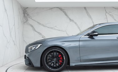 Mercedes-Benz S Class AMG S63 Coupe 30