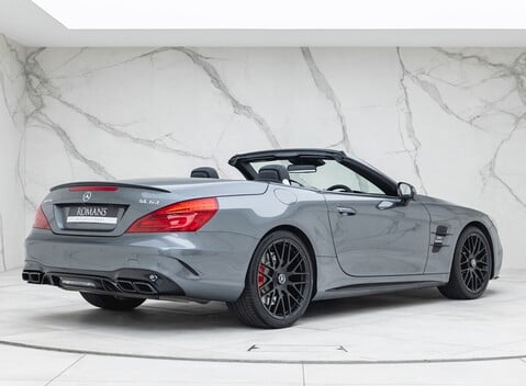 Mercedes-Benz SL Class SL63 10