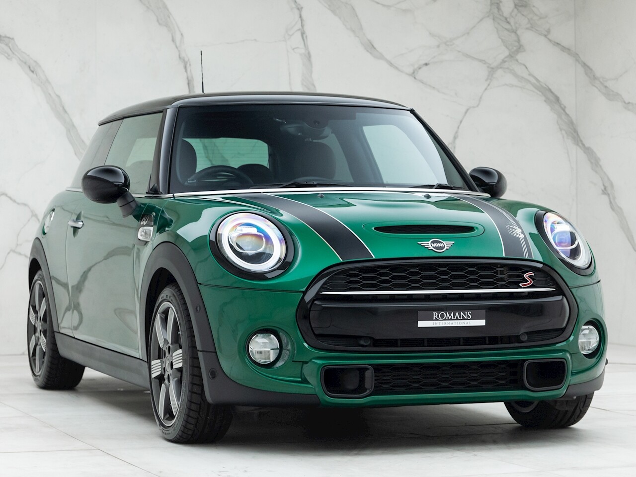 Emerald clearance green mini