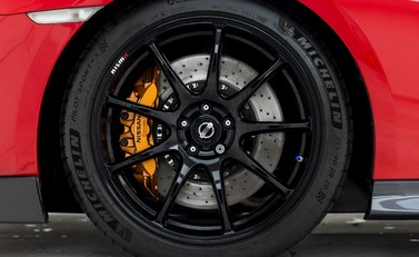 Nissan GT-R Track Edition 8