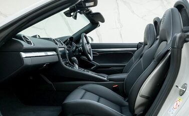 Porsche 718 Boxster Style Edition 15