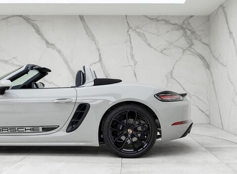 Porsche 718 Boxster Style Edition 30