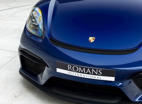 Porsche 718 Cayman GT4 20