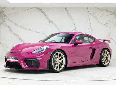 Porsche 718 Cayman GT4 6