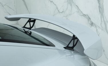 Porsche 718 Cayman GT4 28