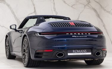 Porsche 911 (992) Carrera 4S Cabriolet 4