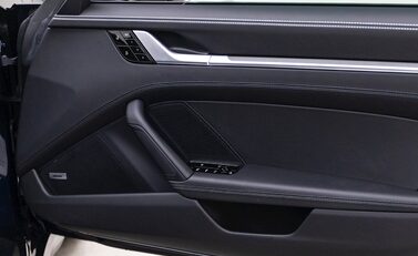 Porsche 911 (992) Carrera 4S Cabriolet 21