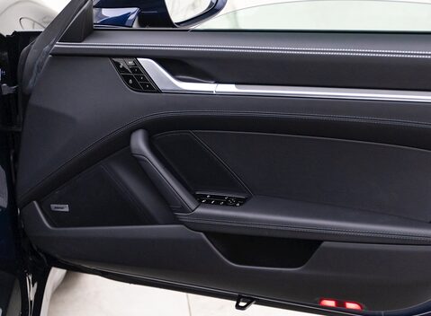 Porsche 911 (992) Carrera 4S Cabriolet 21