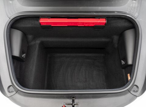 Porsche 911 (991) Turbo S Cabriolet 31