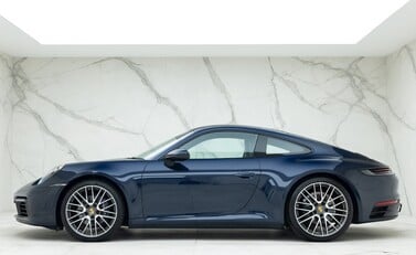 Porsche 911 (992) Carrera 2