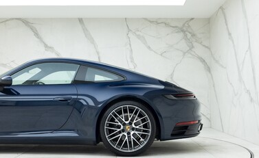 Porsche 911 (992) Carrera 23