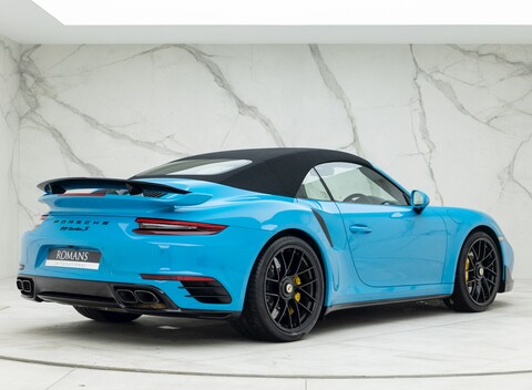 Porsche 911 (991.2) Turbo S Cabriolet 9