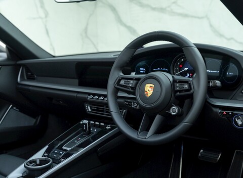 Porsche 911 (992) Carrera S Cabriolet 12