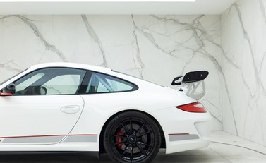 Porsche 911 (997) GT3 RS 4.0 30