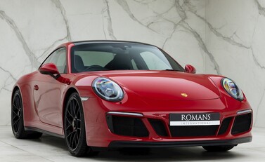 Porsche 911 (991.2) Carrera 4 GTS 1