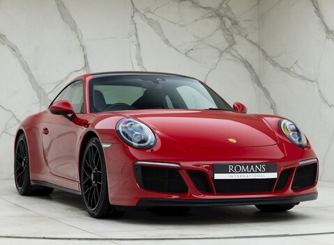 Porsche 911 (991.2) Carrera 4 GTS 1