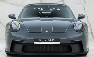 Porsche 911 (992) GT3 4