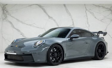 Porsche 911 (992) GT3 6