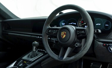 Porsche 911 (992) GT3 9
