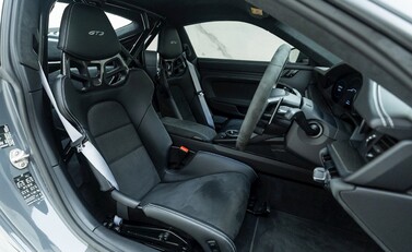 Porsche 911 (992) GT3 10