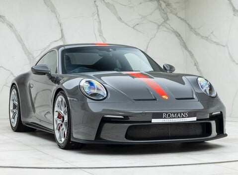 Porsche 911 (992) GT3 Touring 1