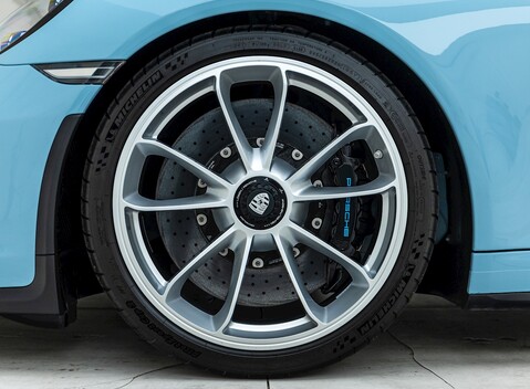 Porsche 911 (991.2) Speedster 11