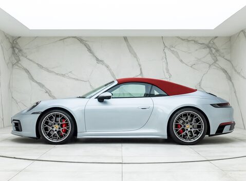 Porsche 911 (992) Carrera 4S Cabriolet 3