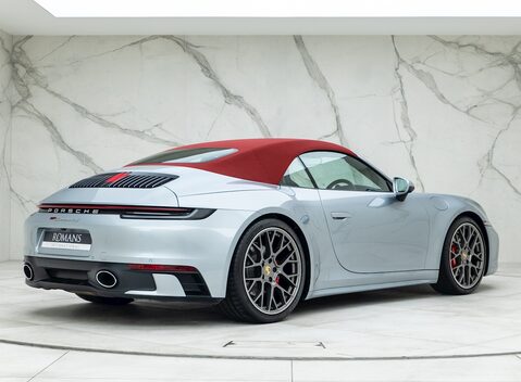Porsche 911 (992) Carrera 4S Cabriolet 9