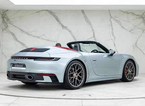 Porsche 911 (992) Carrera 4S Cabriolet 10