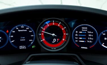 Porsche 911 (992) Carrera 4S Cabriolet 18