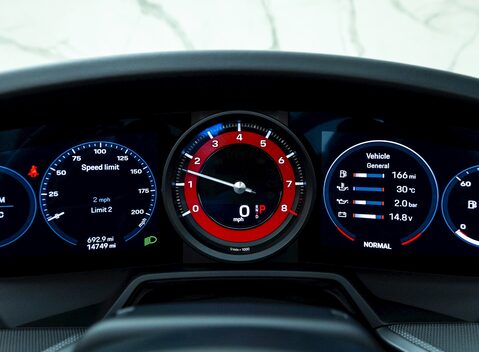 Porsche 911 (992) Carrera 4S Cabriolet 18