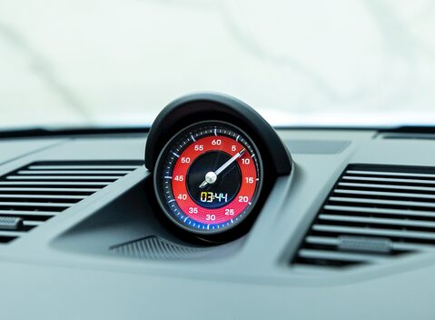 Porsche 911 (992) Carrera 4S Cabriolet 19