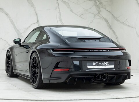 Porsche 911 (992) GT3 Touring 3