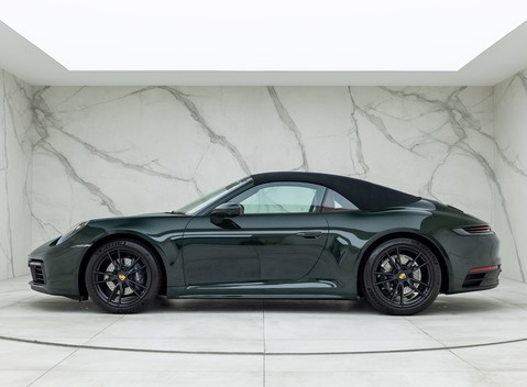 Porsche 911 (992) Carrera Cabriolet 3