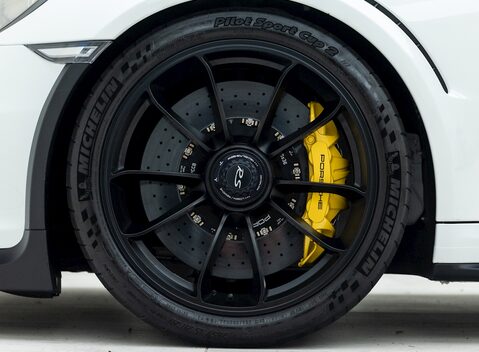 Porsche 911 (991) GT3 RS 8